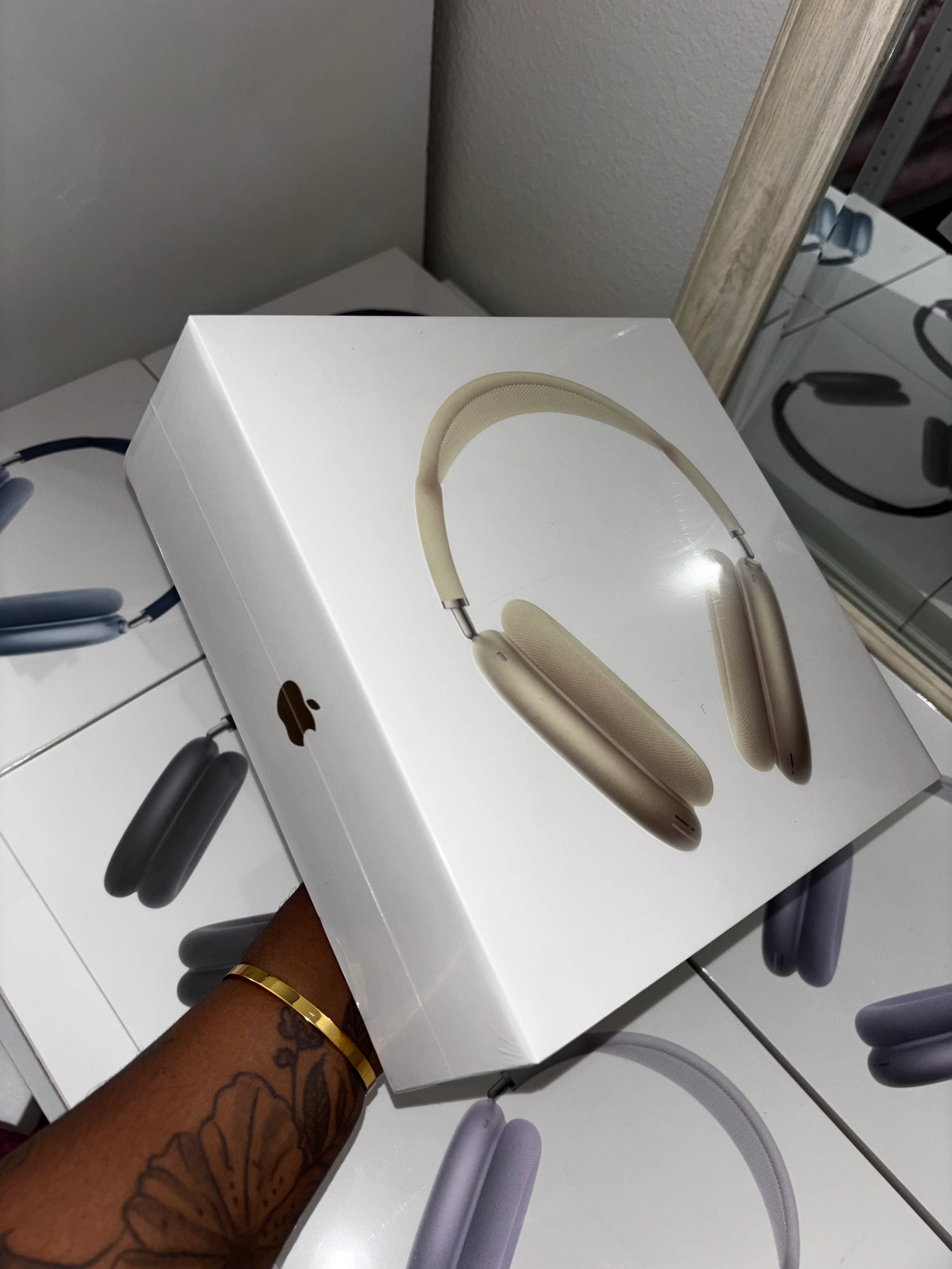 AirPod maxes